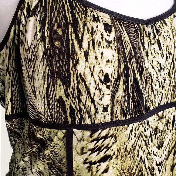 Cache Print Cami with Piping NWT - Picture 2 of 6